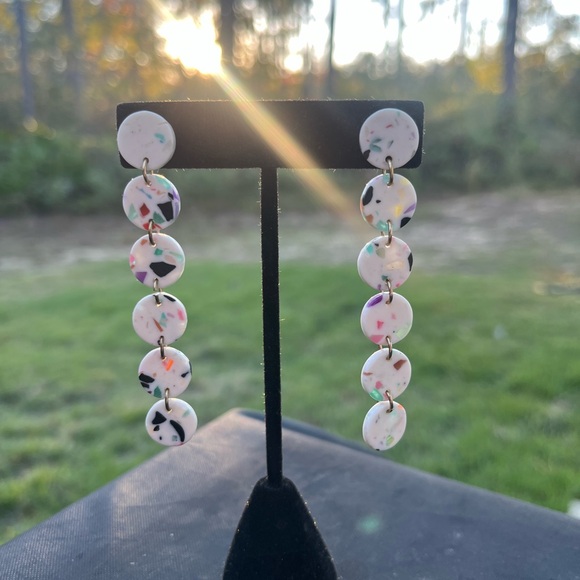 Colorful Dangle Earrings - Picture 1 of 2